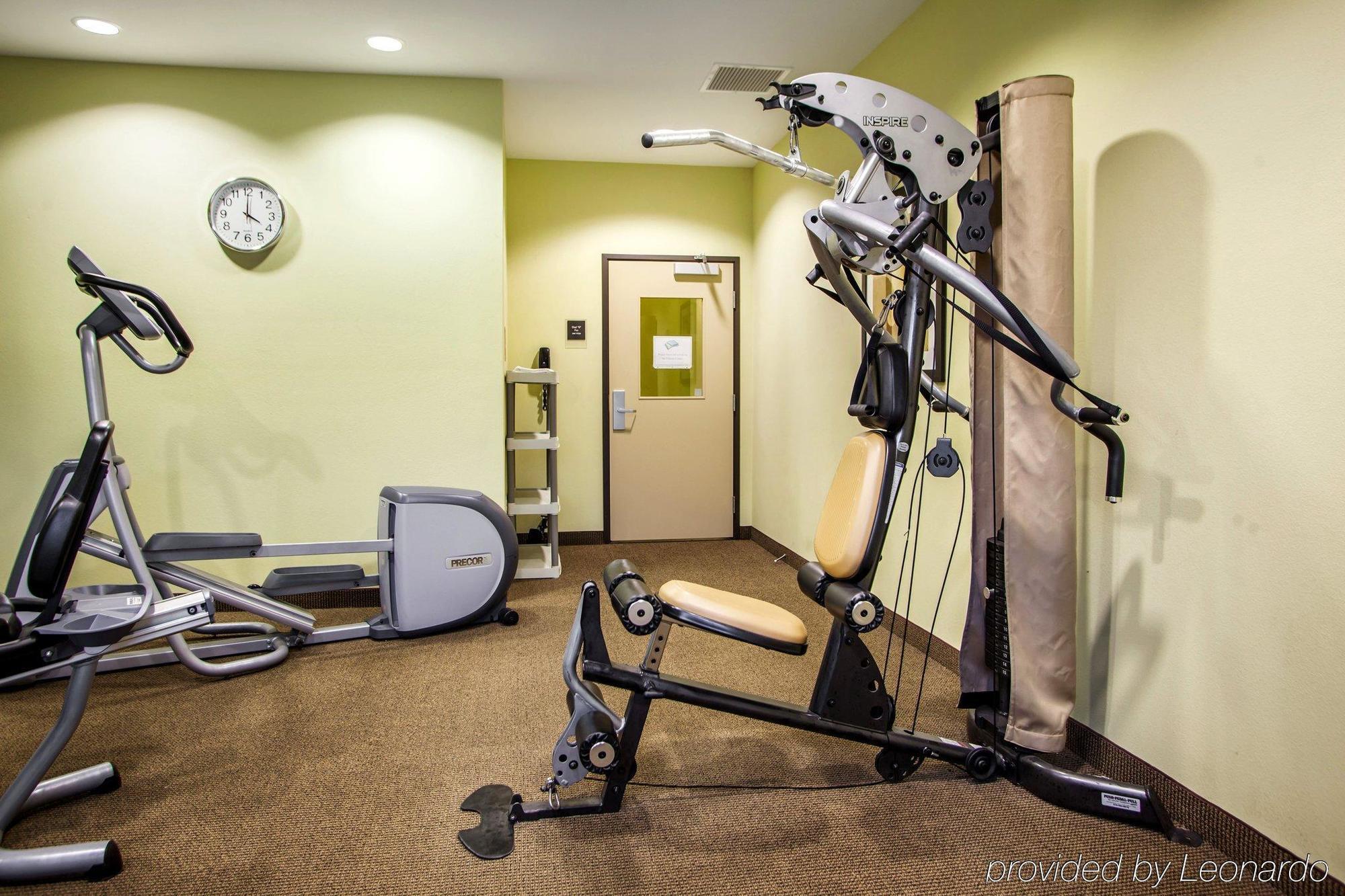 Suburban Studios Cedar Falls Extérieur photo