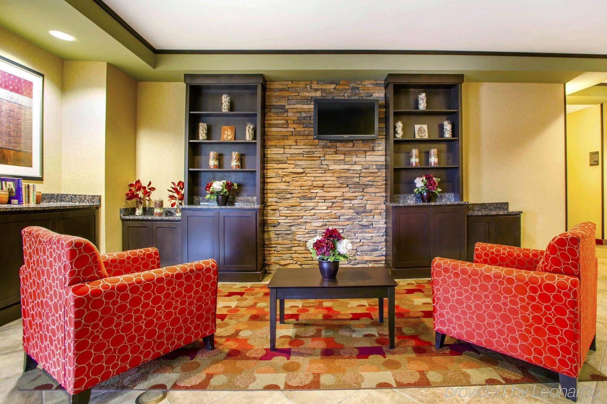 Suburban Studios Cedar Falls Extérieur photo