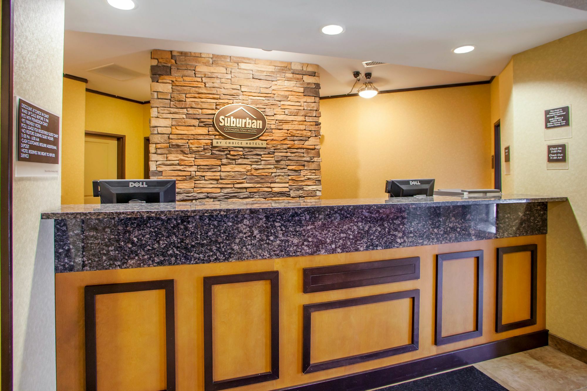 Suburban Studios Cedar Falls Extérieur photo