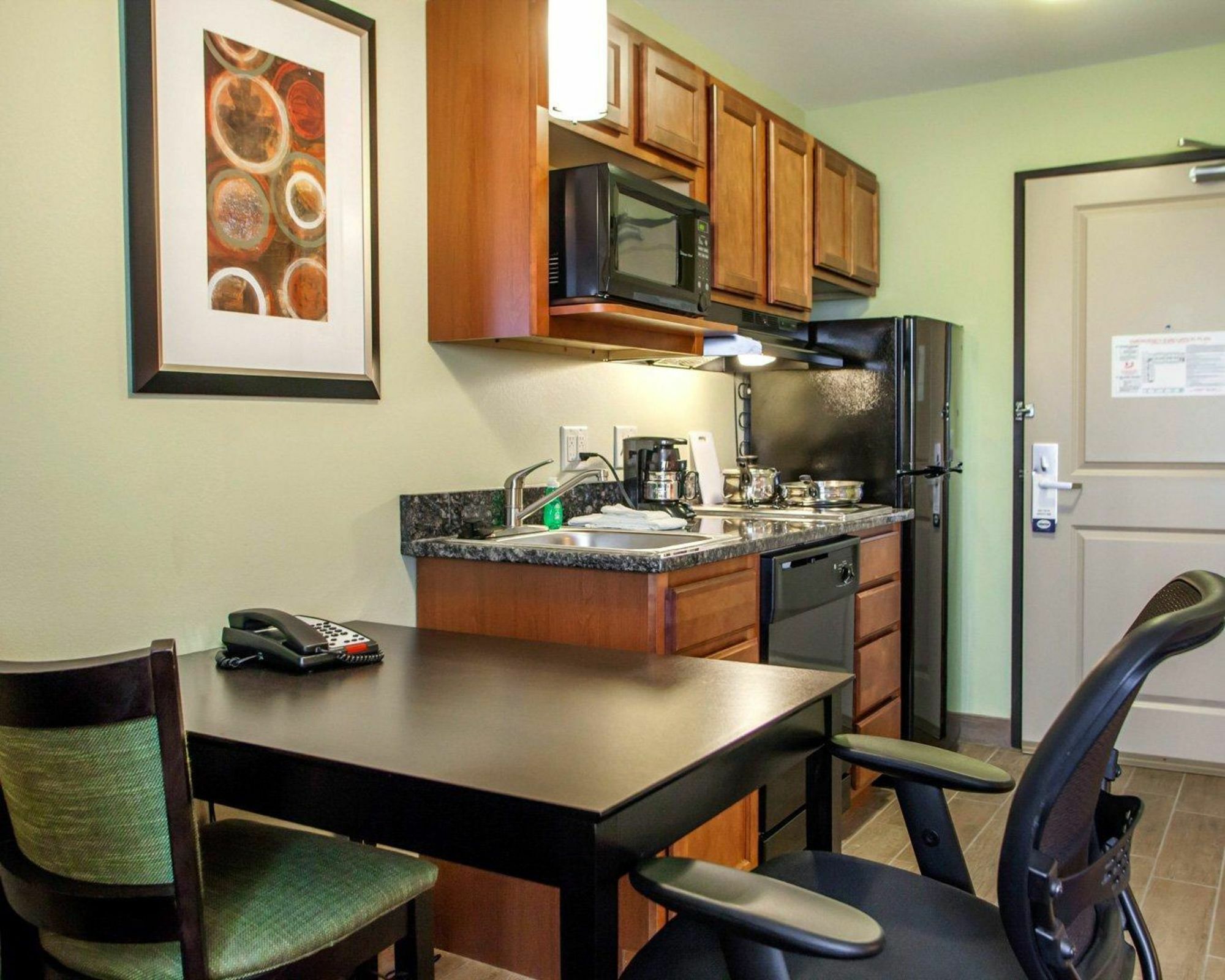 Suburban Studios Cedar Falls Extérieur photo